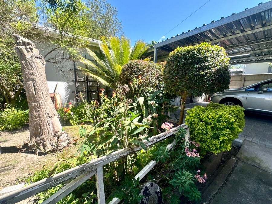 3 Bedroom Property for Sale in Bodorp Western Cape